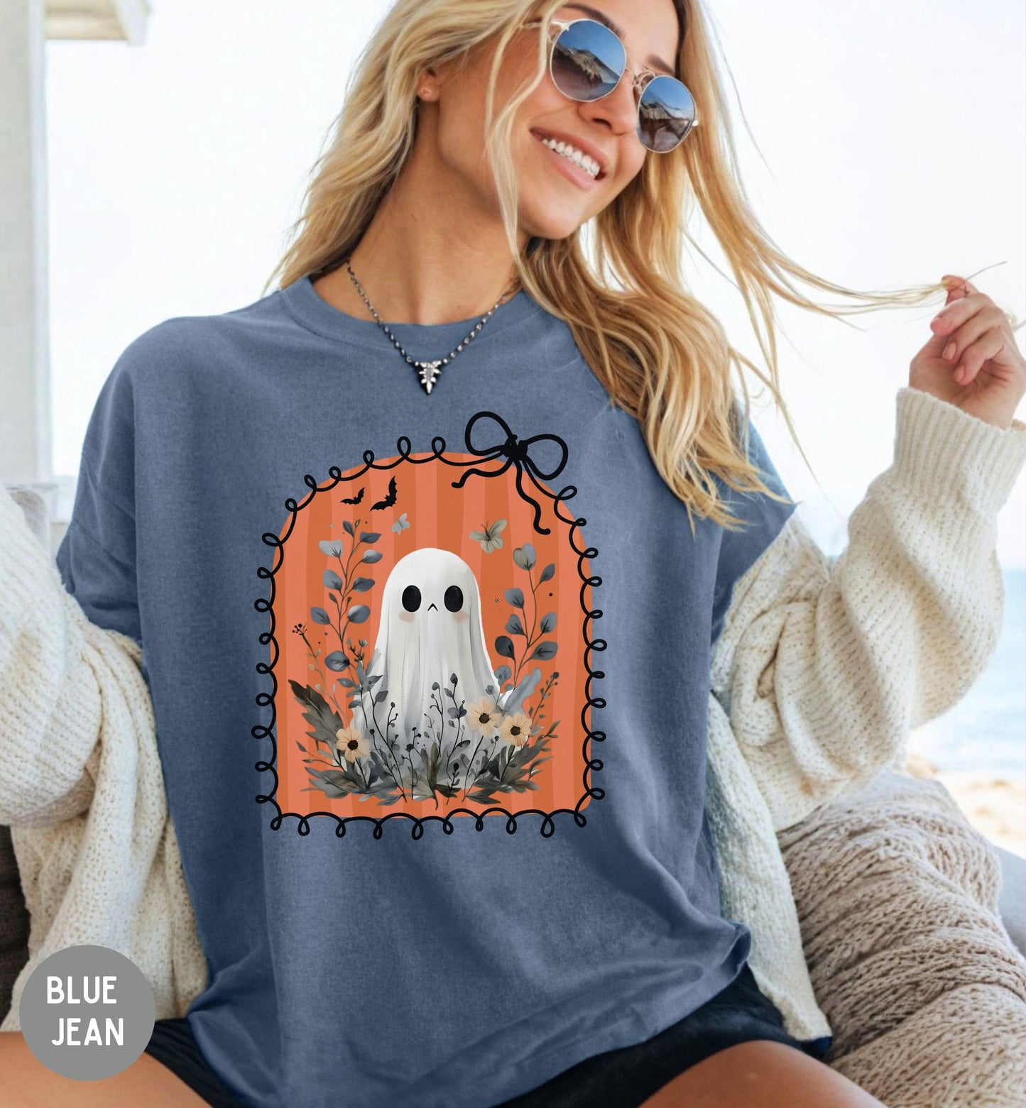 Cute Ghost Shirt for Women, Halloween t-shirt, Floral Halloween tee, Bow shirt, Wildflower ghost shirt, coquette Halloween, Autumn Aesthetic